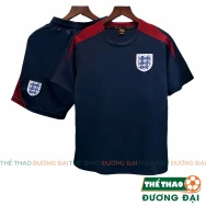 Quần Áo Bóng Đá ĐT Anh Xanh Đen Training Thun Mè S-COMF Thoáng Khí Thể Thao Đương Đại