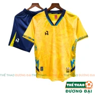 Quần Áo Bóng Đá Thiết Kế HP Jaguar Vàng Thun Mè Thoáng Khí Thể Thao Đương Đại